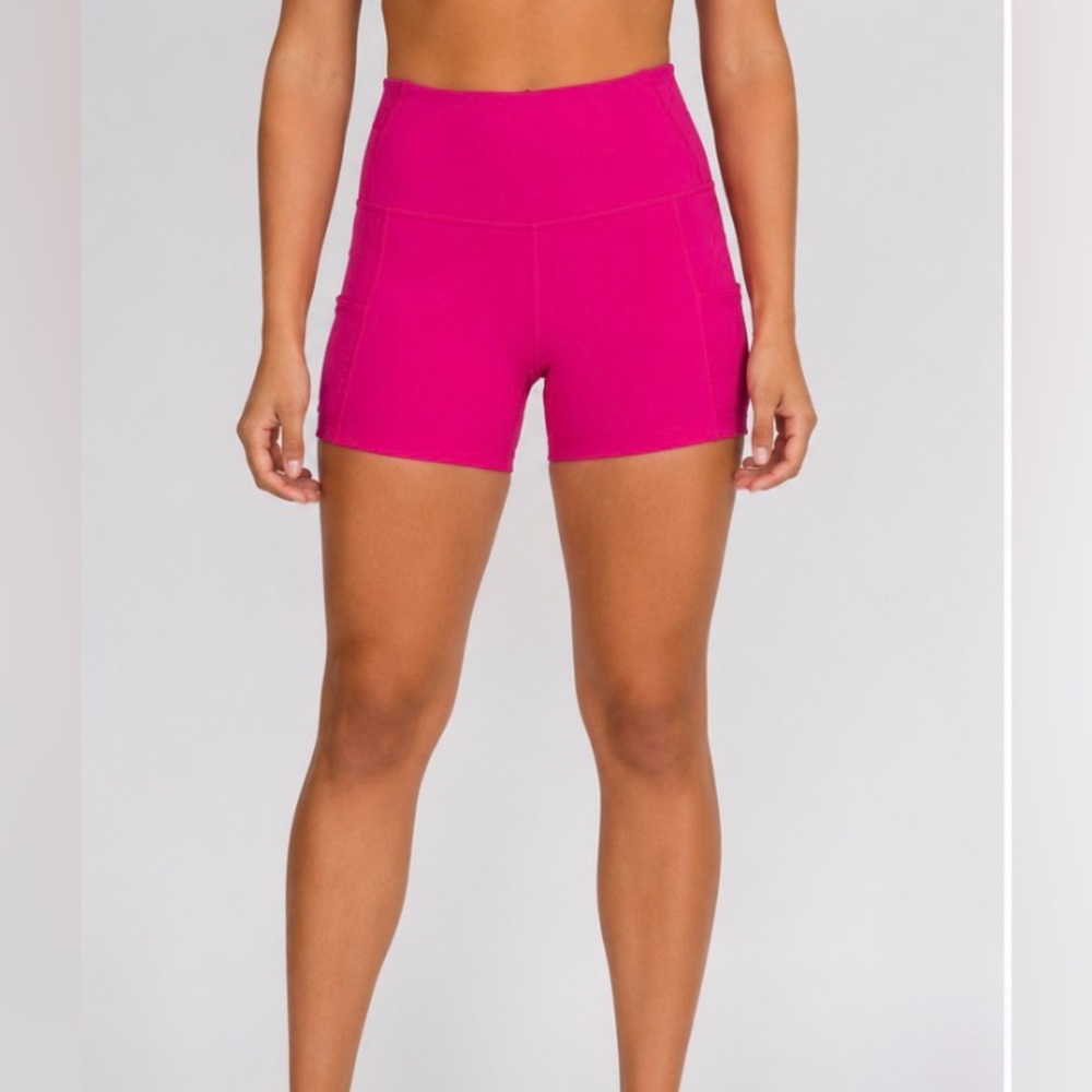 Lululemon Fast and Free High-Rise Short 6” Pockets Size 8 Pink NWT LW7CPPS